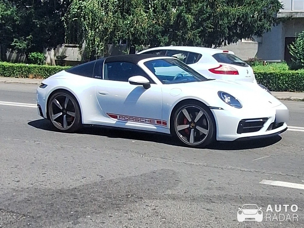 Porsche 992 Targa 4S MkI spotted in Pitești