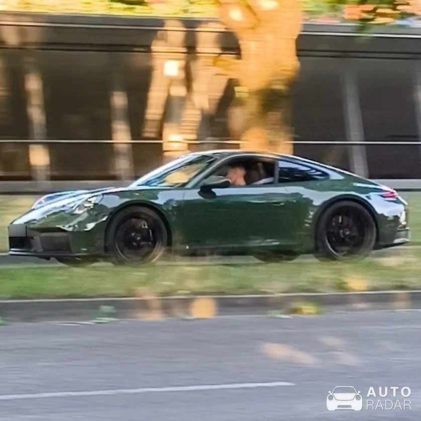 Porsche 992 GT3 Touring MkI spotted in Weingarten
