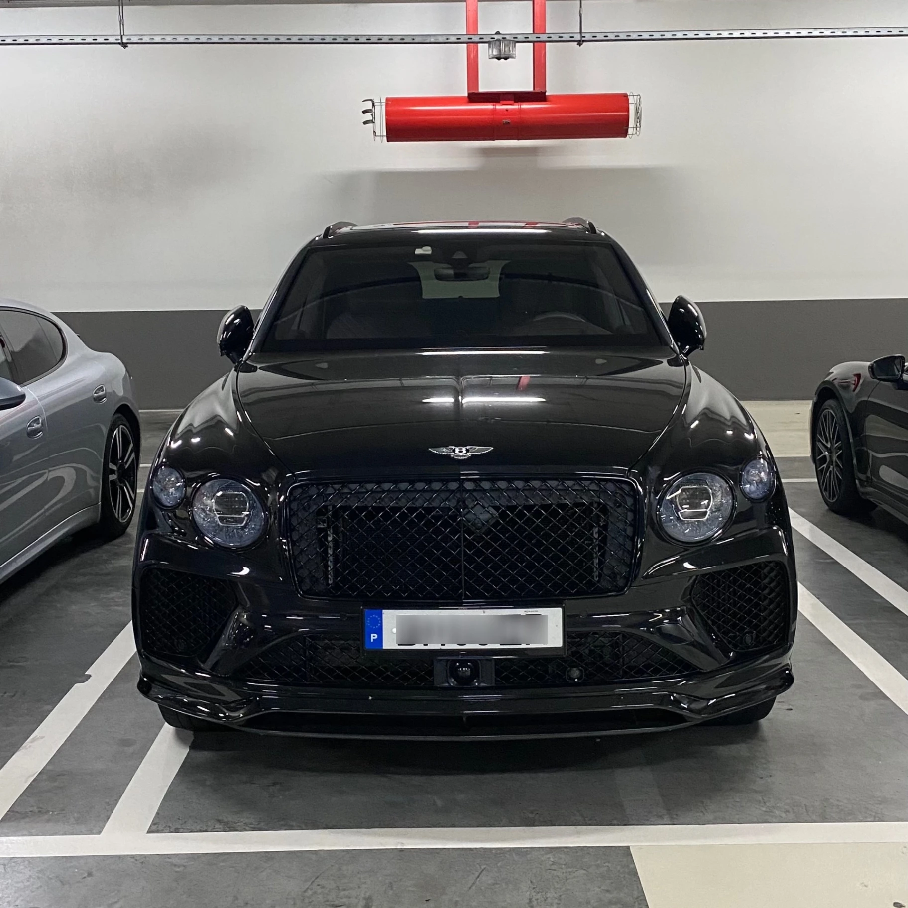 Bentley Bentayga V8 S 2022 spotted in Vila Nova da Telha, Portugal