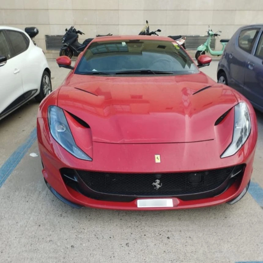 Ferrari 812 Superfast spotted in Lugar Nuevo de la Corona, España