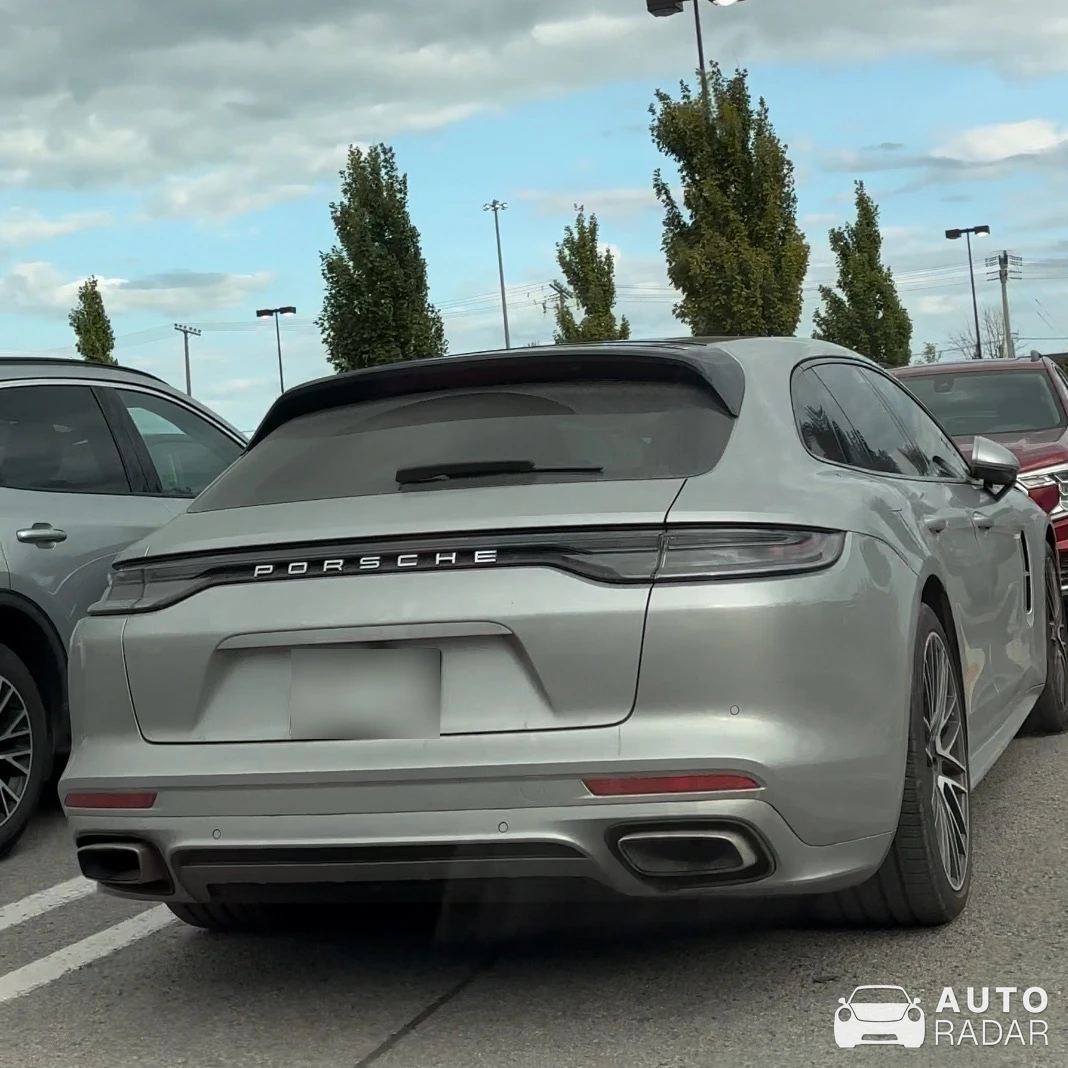 Porsche 971 Panamera 4S Sport Turismo spotted in Terrebonne, Canada