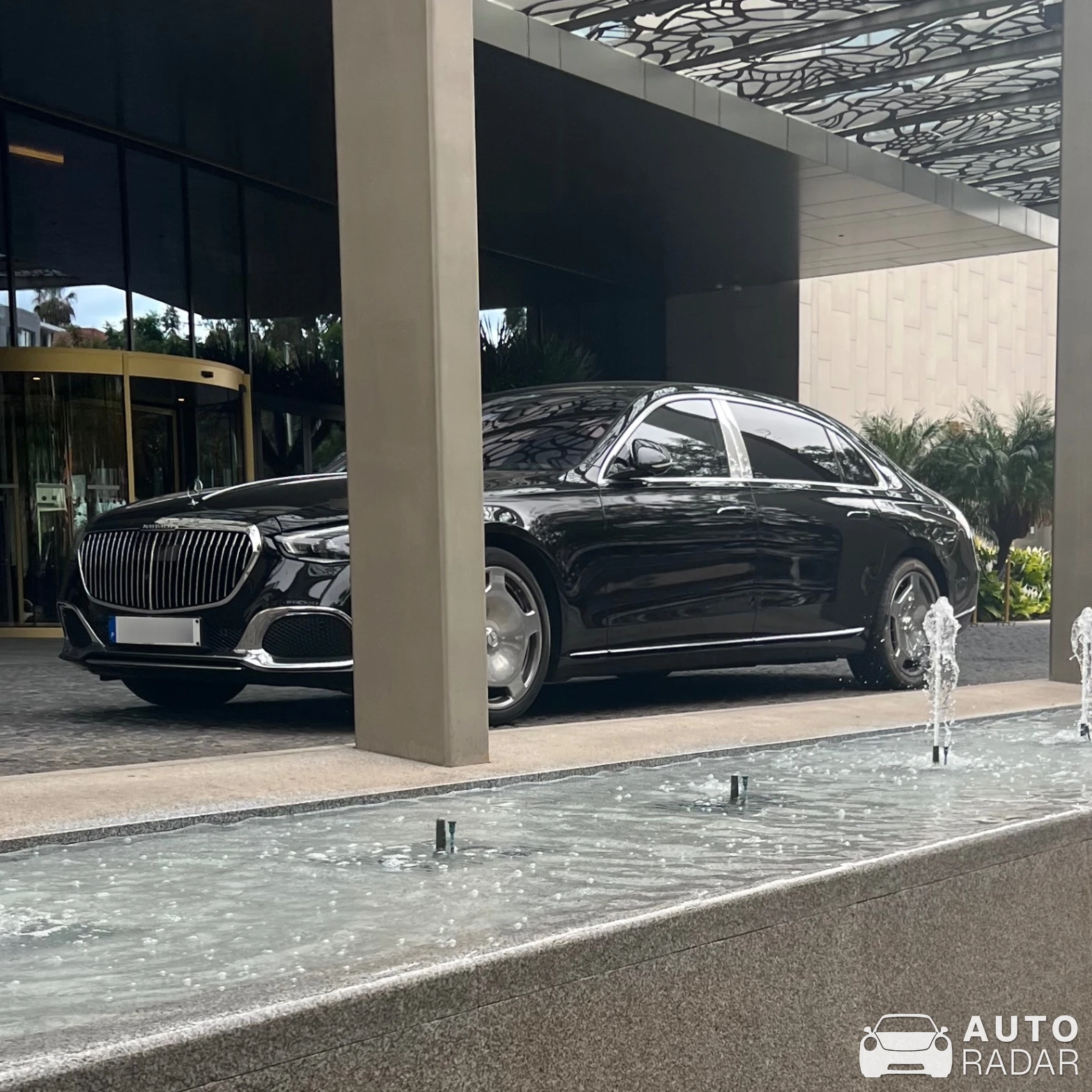 Mercedes-Maybach S 680 X223 spotted in Funchal, Portugal