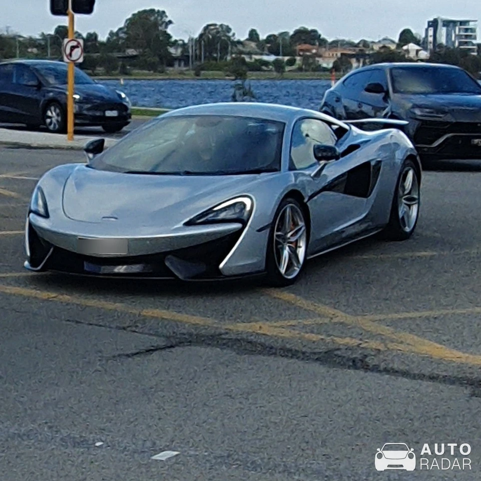 McLaren 570GT spotted in Applecross, Australia