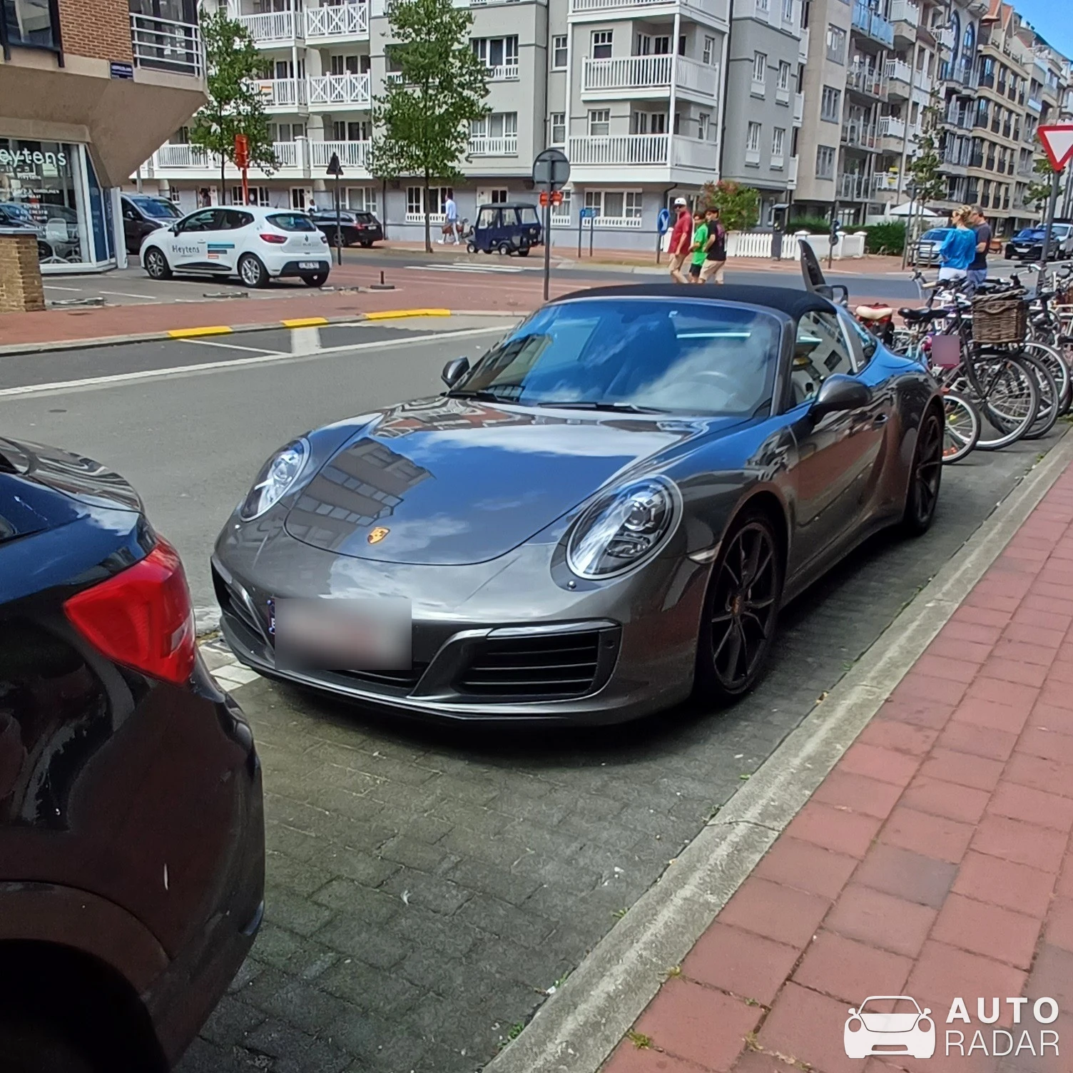 Porsche 911 Carrera 4S spotted in Knokke-Heist, Belgium