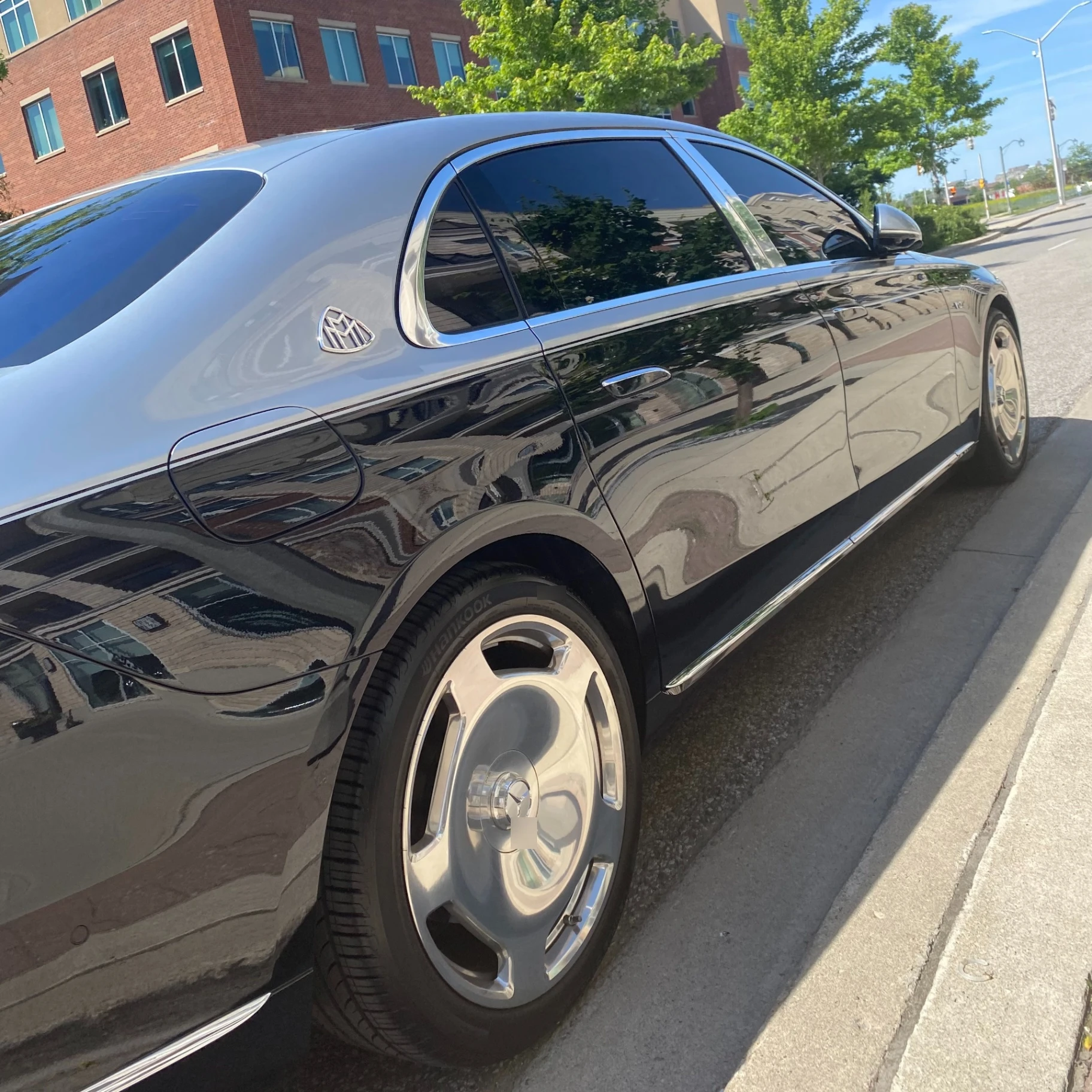 Mercedes-Benz Maybach S-Class spotted in Oakville, Canada