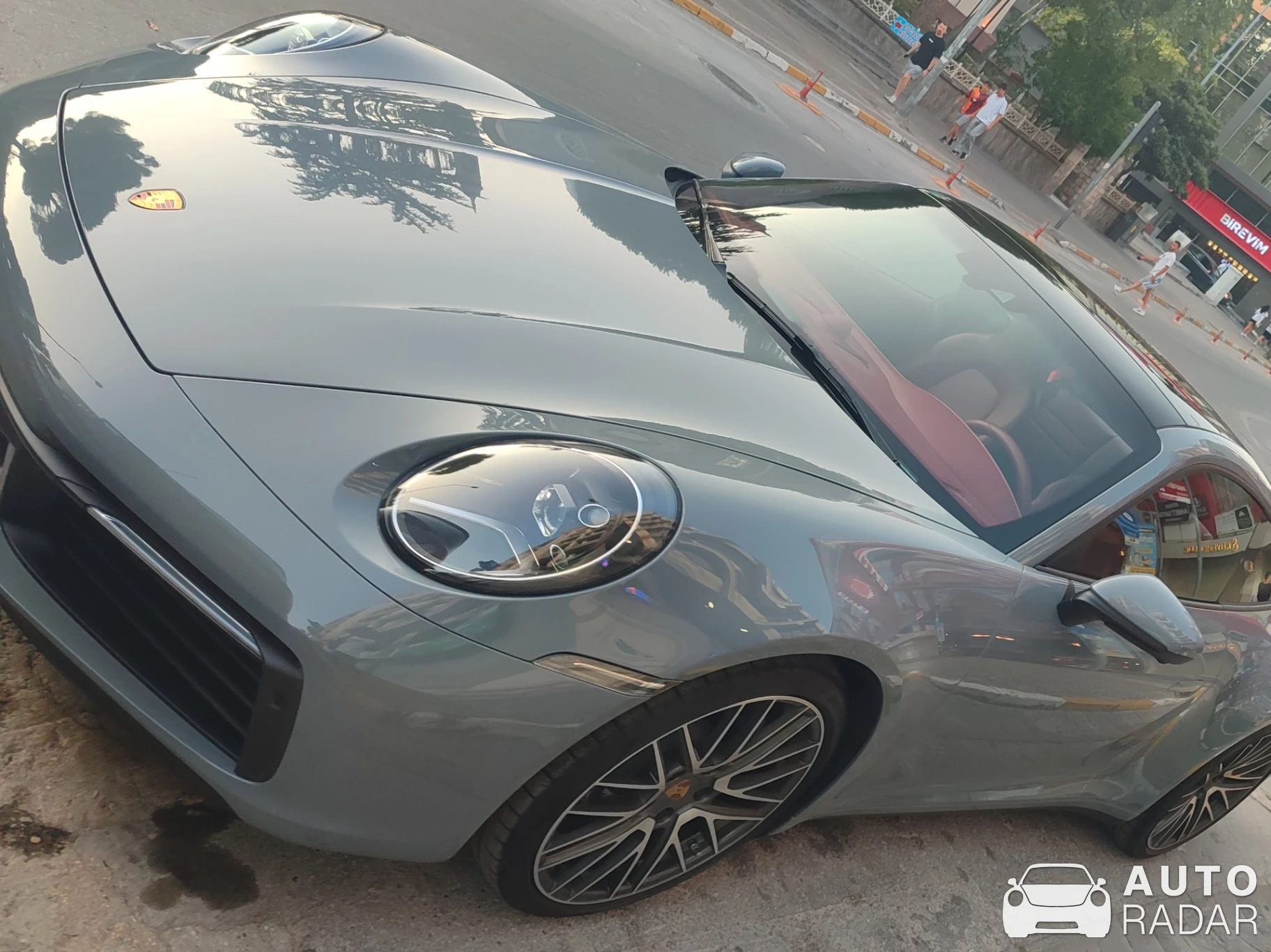 Porsche 911 spotted in Altıeylül, Türkiye