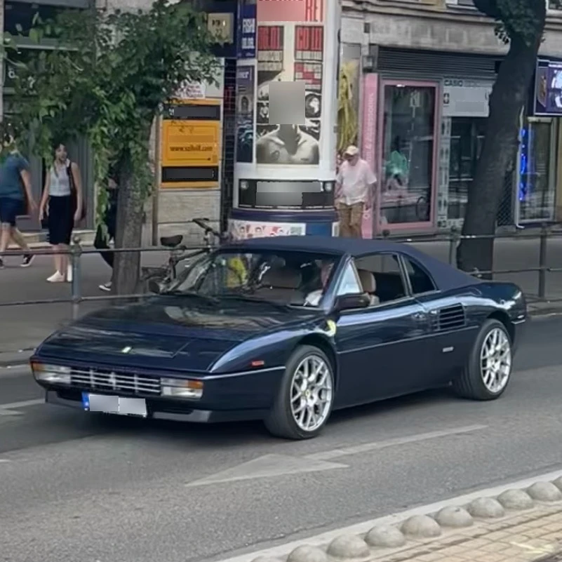 Ferrari Mondial 3.2 spotted in Budapest, Hungary