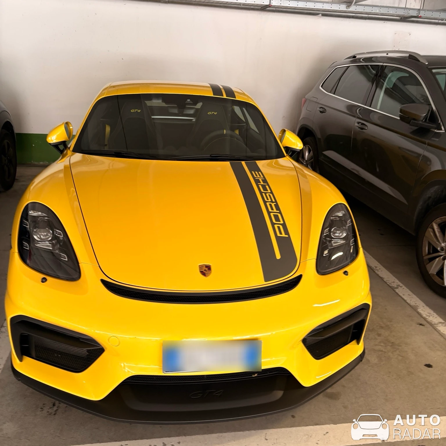 Porsche 718 Cayman GT4 spotted in Grancia
