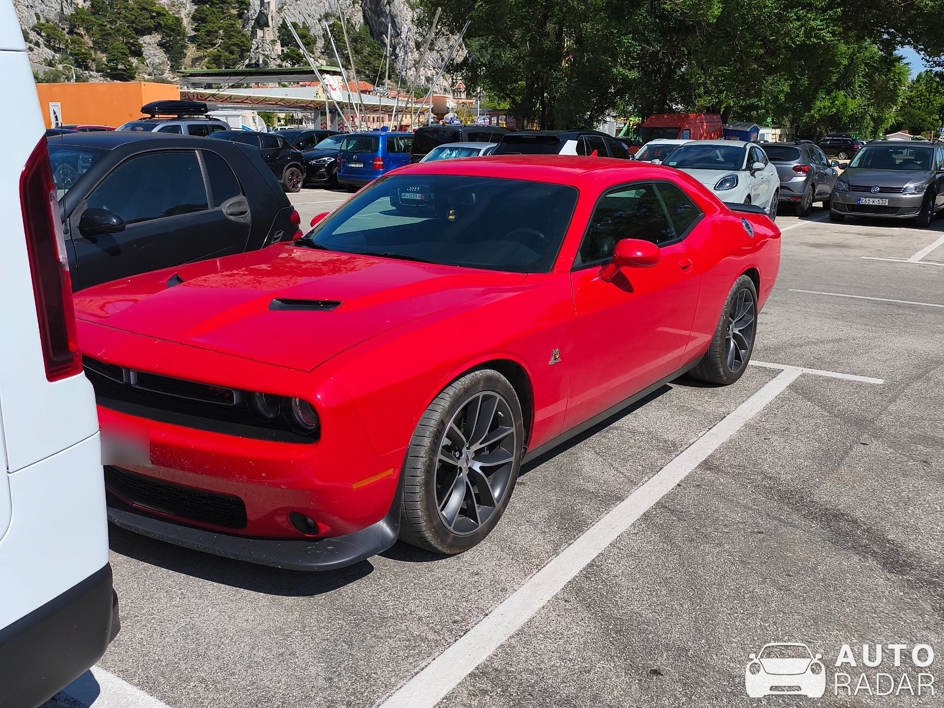 Dodge Challenger R/T Scat Pack spotted in Omiš
