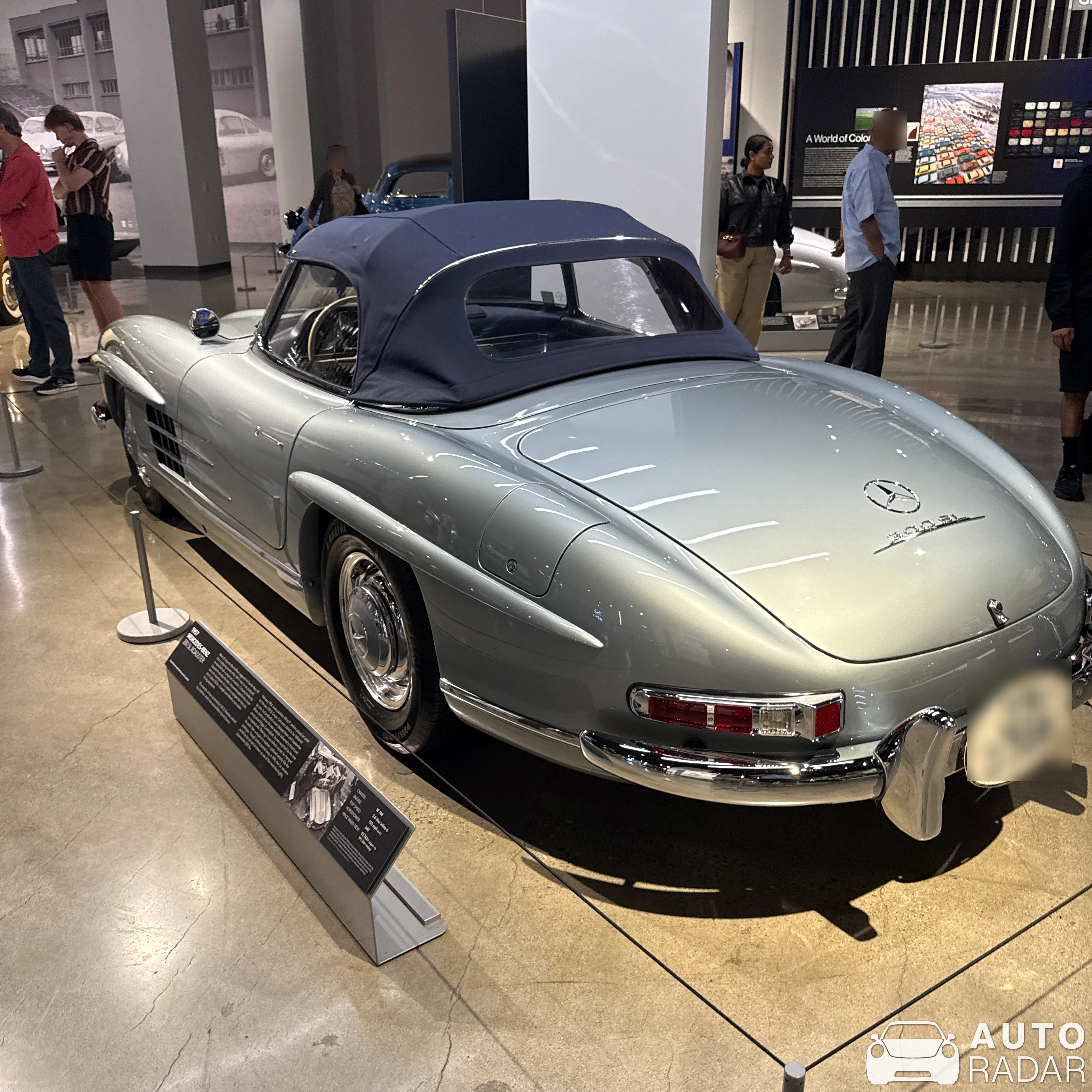 Mercedes-Benz 300SL Roadster spotted in Los Angeles