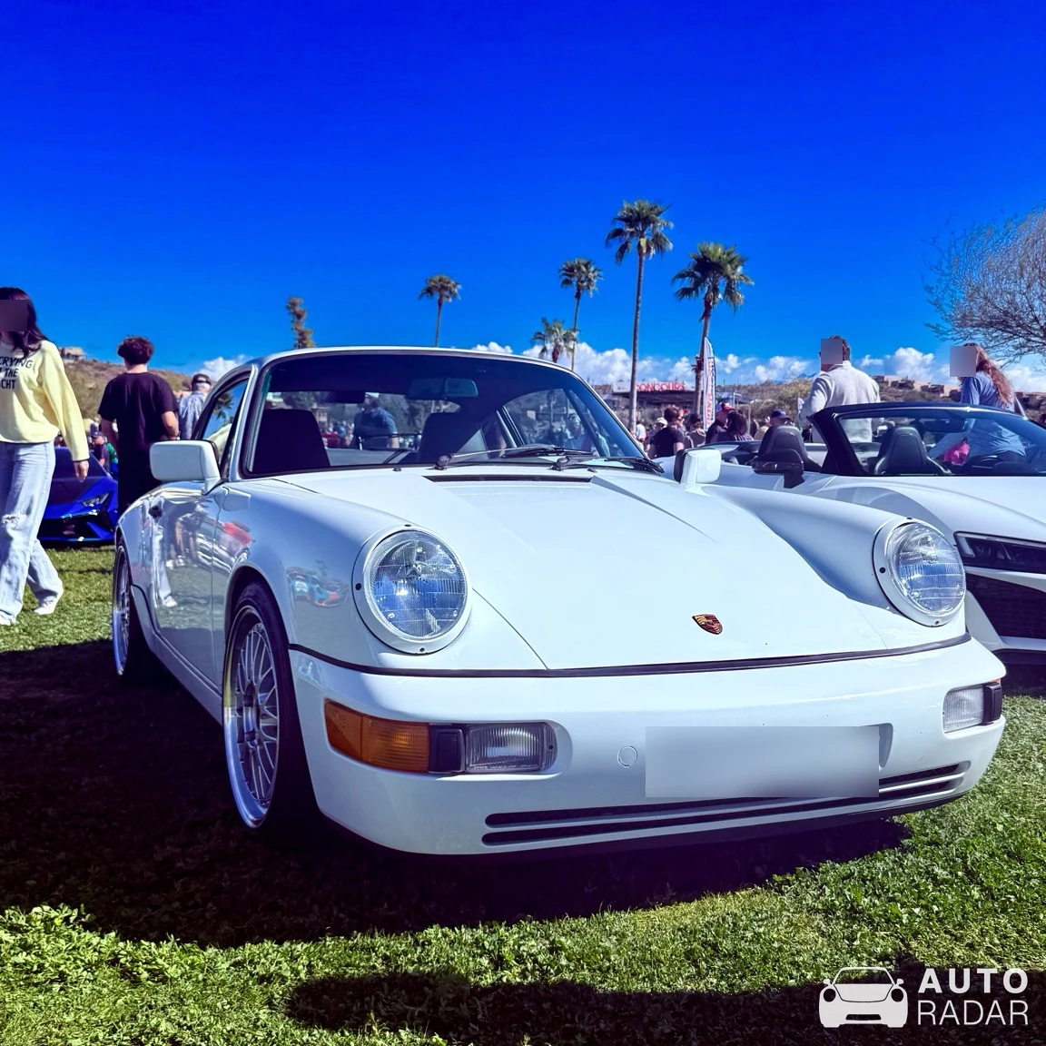 Porsche 964 Carrera spotted in Mesa