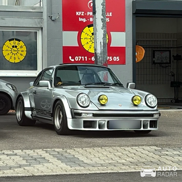 Porsche 930 Turbo spotted in Fellbach