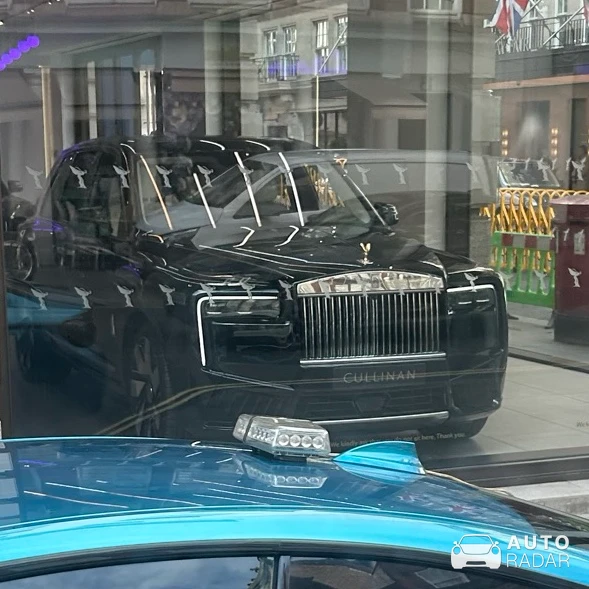 Rolls-Royce Cullinan Series II spotted in London
