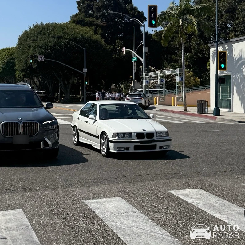 BMW M3 E36 spotted in Beverly Hills