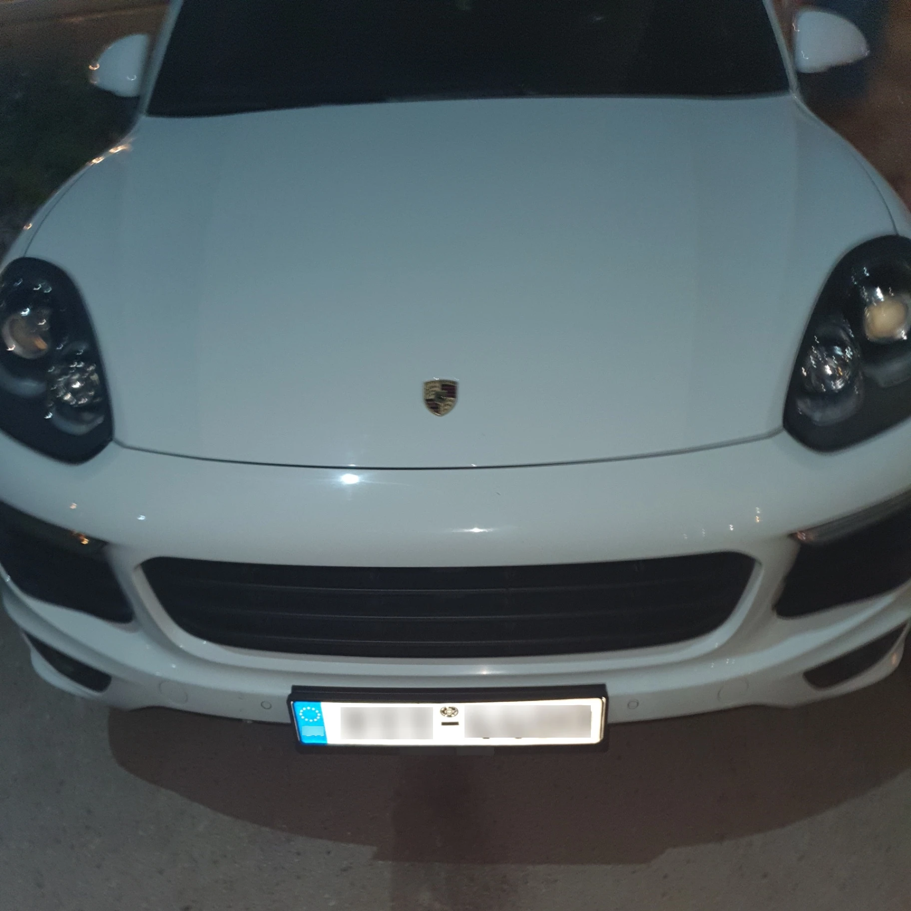 Porsche 9YA Cayenne Turbo E-Hybrid spotted in Panormos in Rethymno, Greece