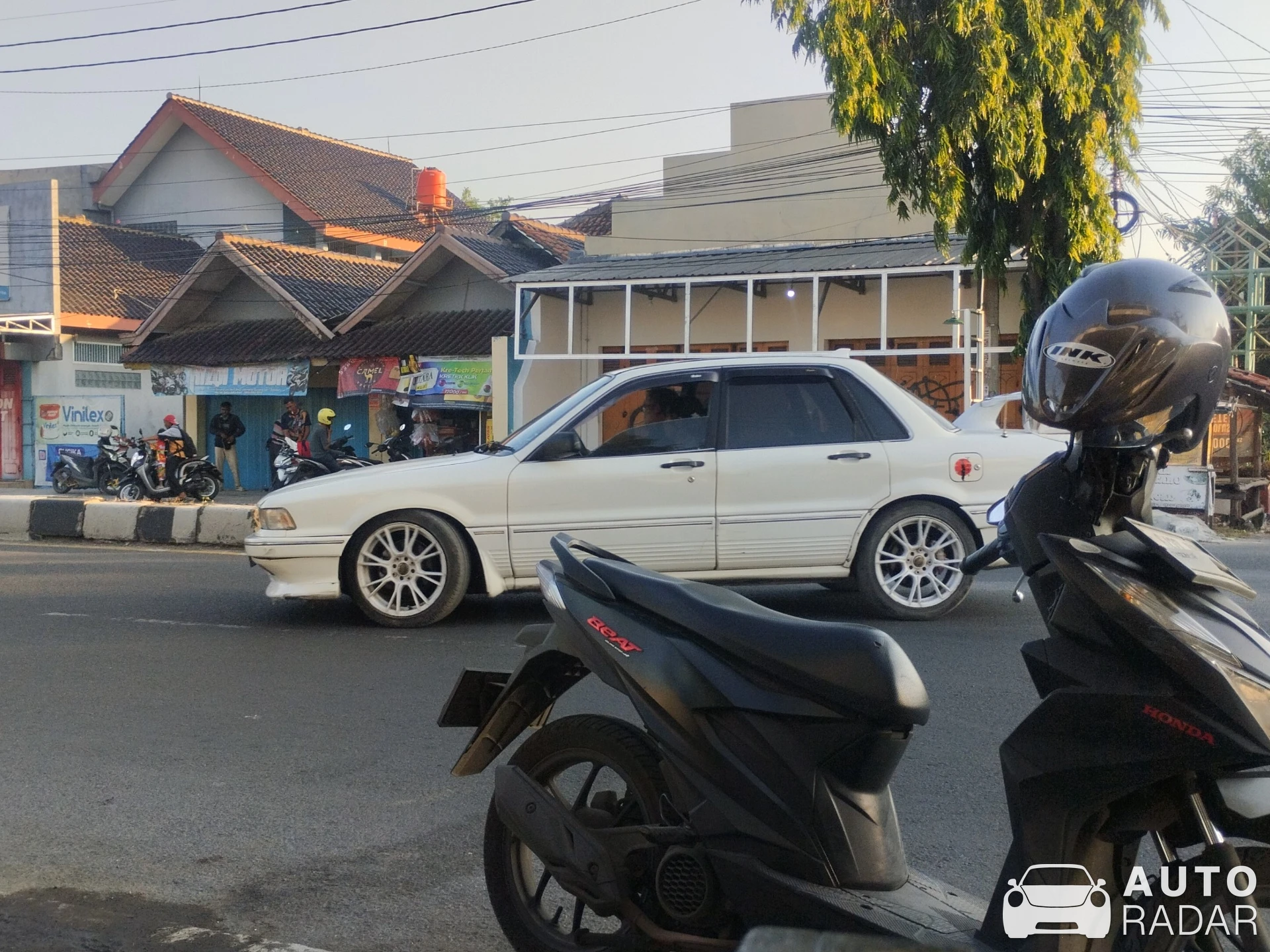 Mitsubishi Galant spotted in Cirebon