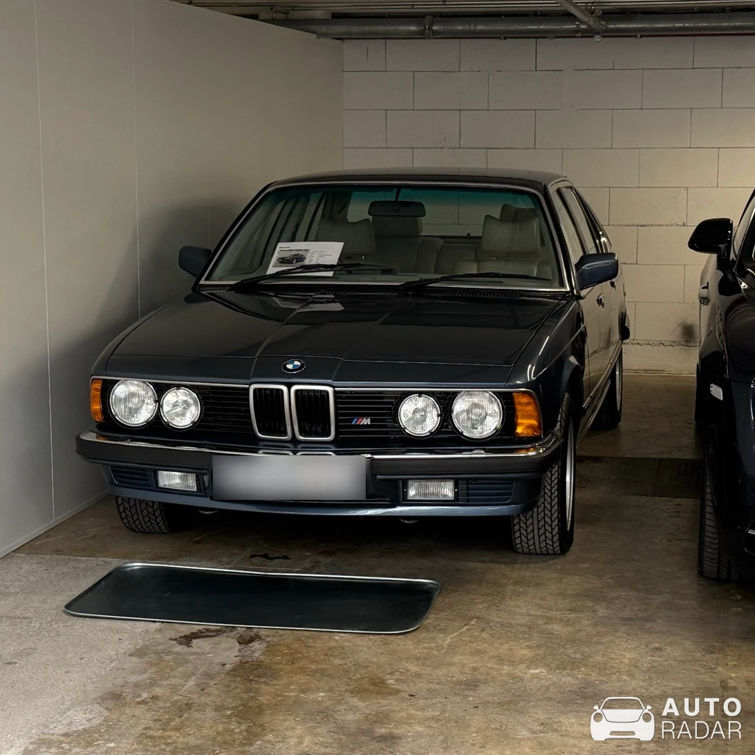 BMW 745i E23 spotted in München