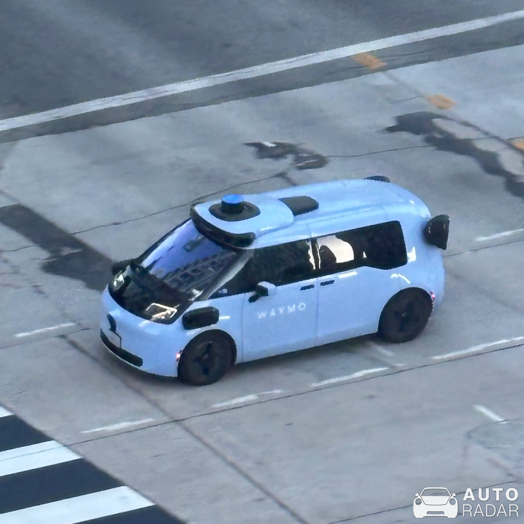 Waymo Zeekr spotted in Los Angeles