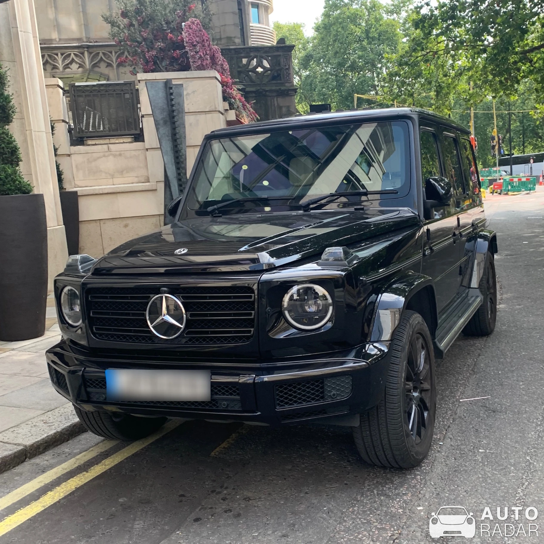 Mercedes-Benz G 500 spotted in Greater London, United Kingdom