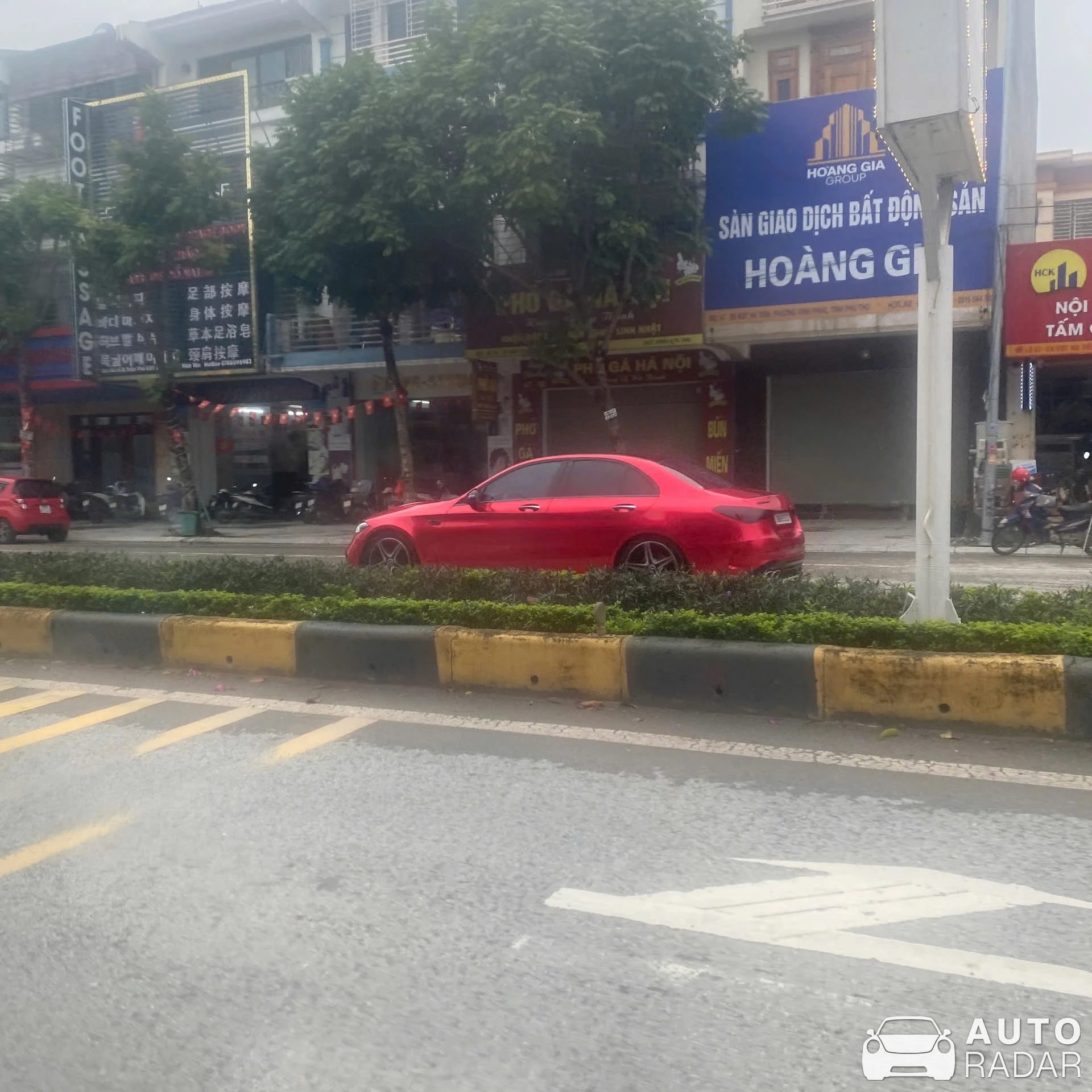 Mercedes-AMG C 63 S W206 spotted in Vĩnh Phúc