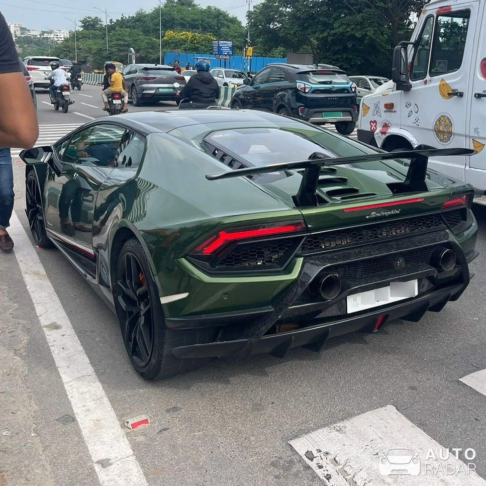 Lamborghini Huracán Performante spotted in Bengaluru, India