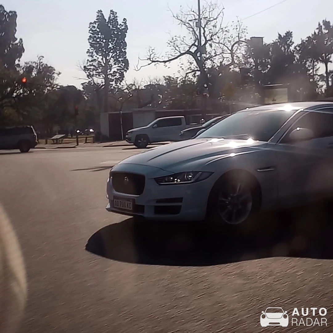 Jaguar XE spotted in Buenos Aires, Argentina
