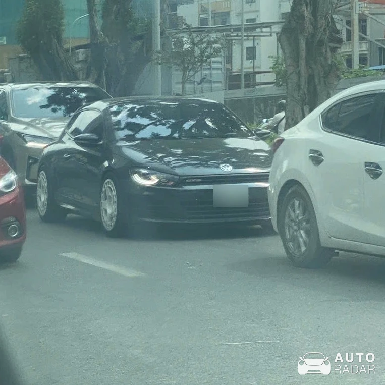 Volkswagen Scirocco spotted in Hanoi