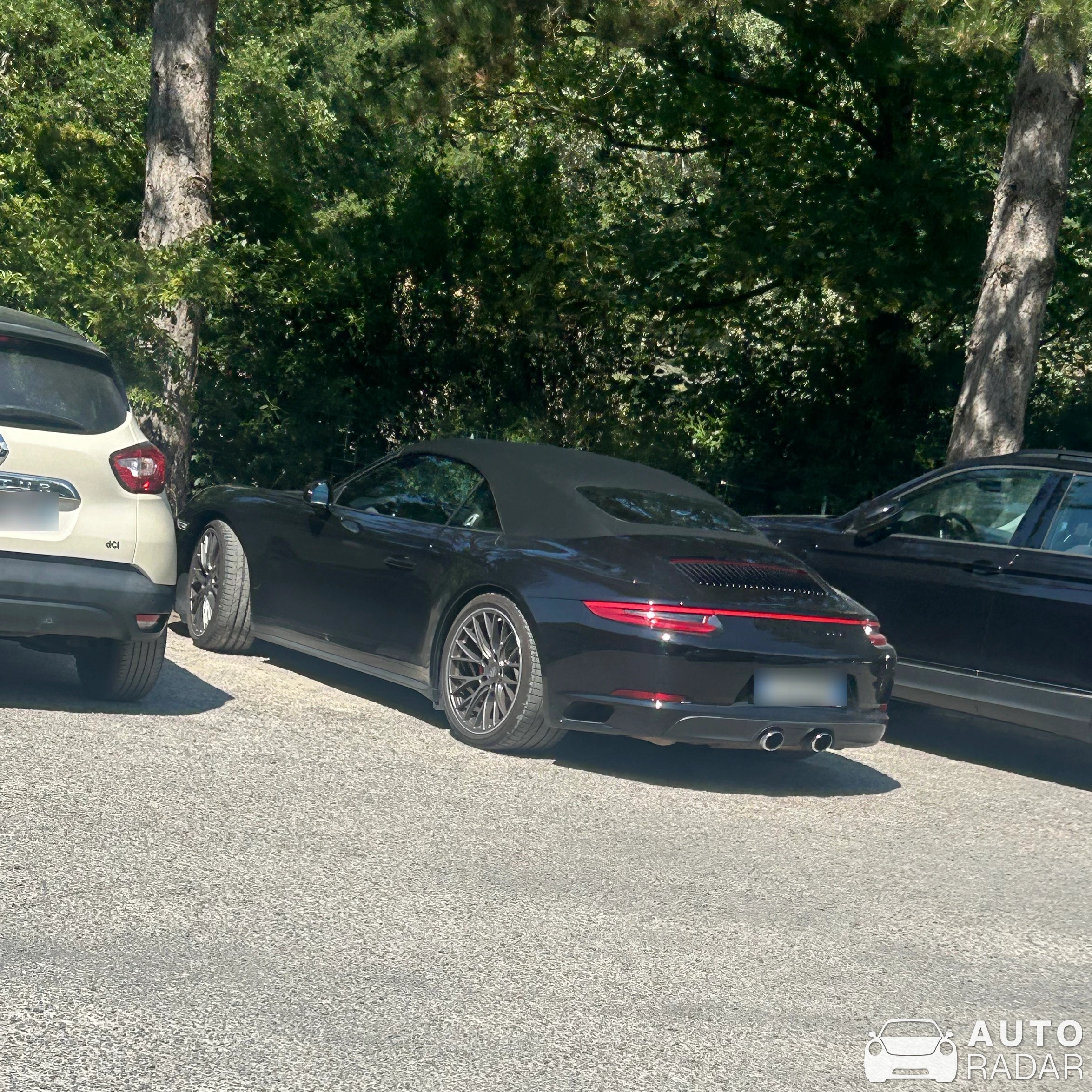 Porsche 991 Carrera Cabriolet MkII spotted in Gordes