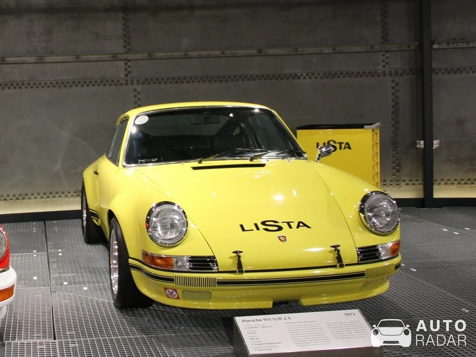 Porsche 911 S/R spotted in Romanshorn
