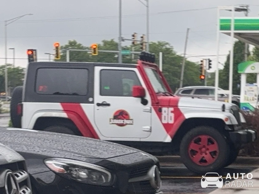 Jeep Wrangler spotted in Naperville