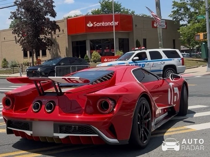 Ford GT Alan Mann Heritage Edition spotted in New York