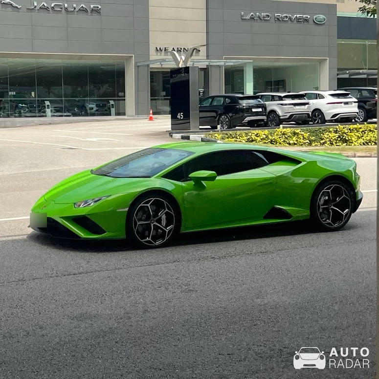 Lamborghini Huracán LP610-2 EVO RWD spotted in Singapore