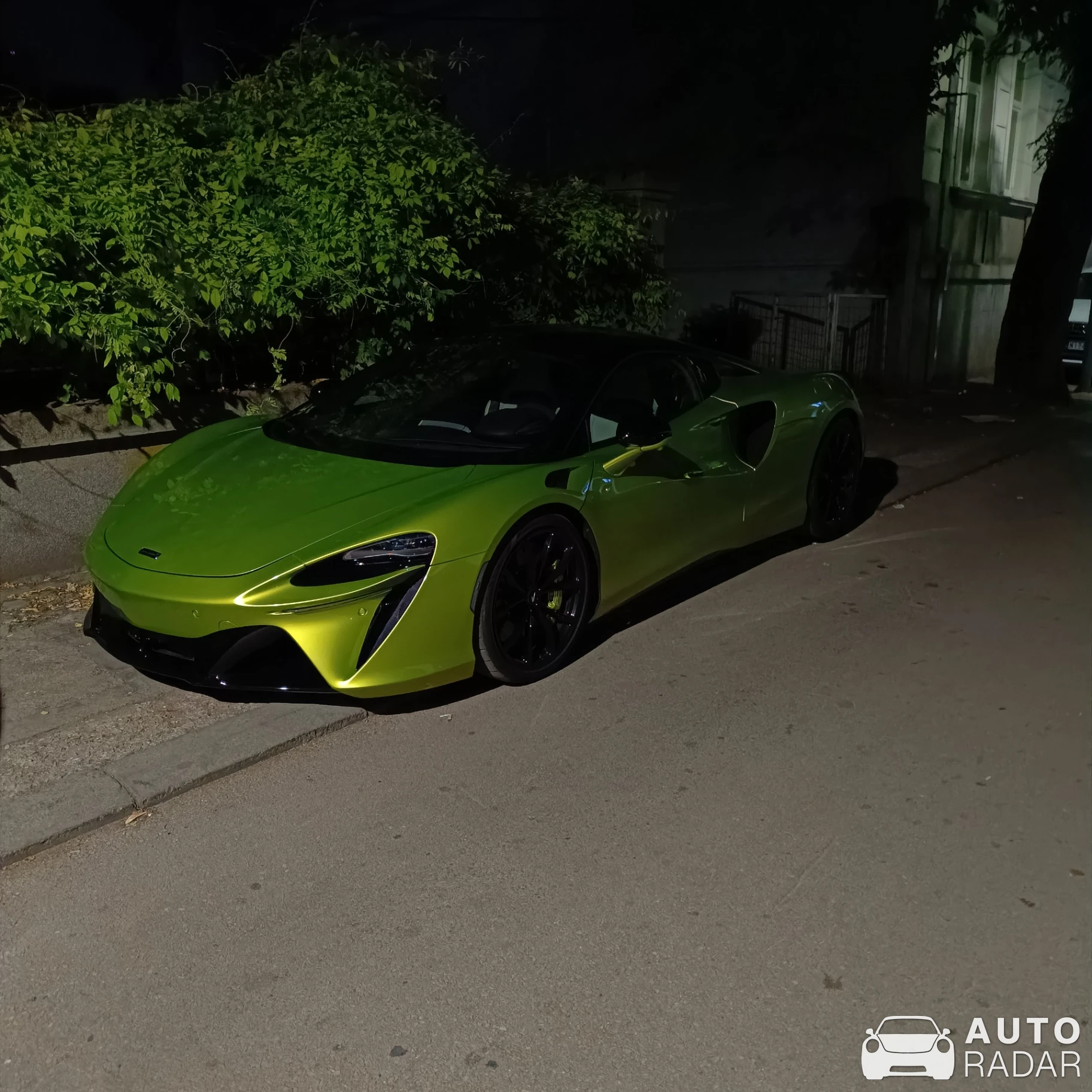 McLaren Artura spotted in Niš, Serbia