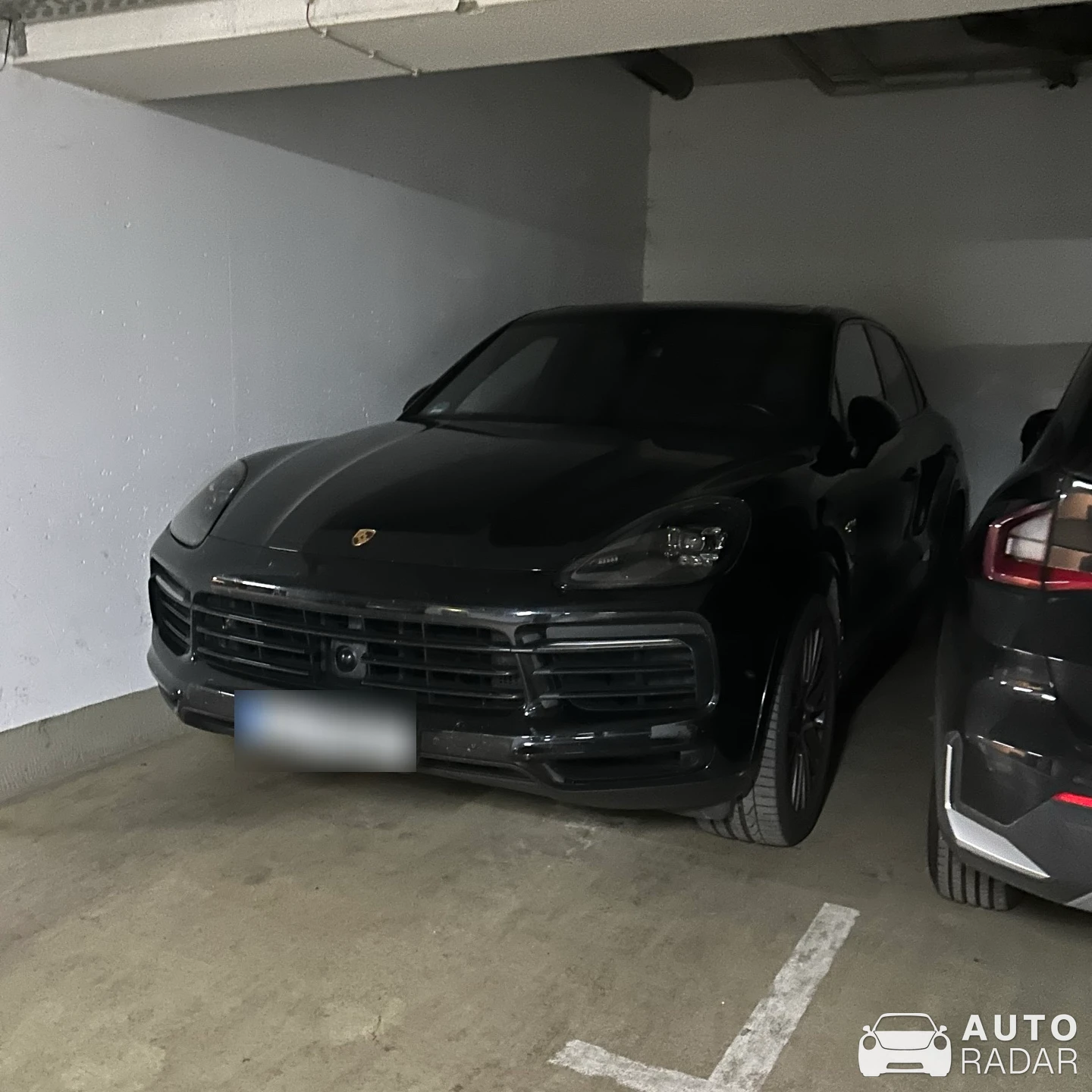 Porsche Cayenne E-Hybrid spotted in München