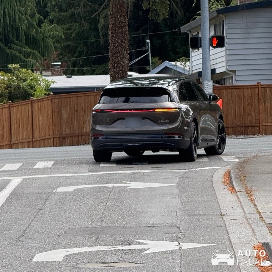 Lucid Gravity spotted in Edmonds