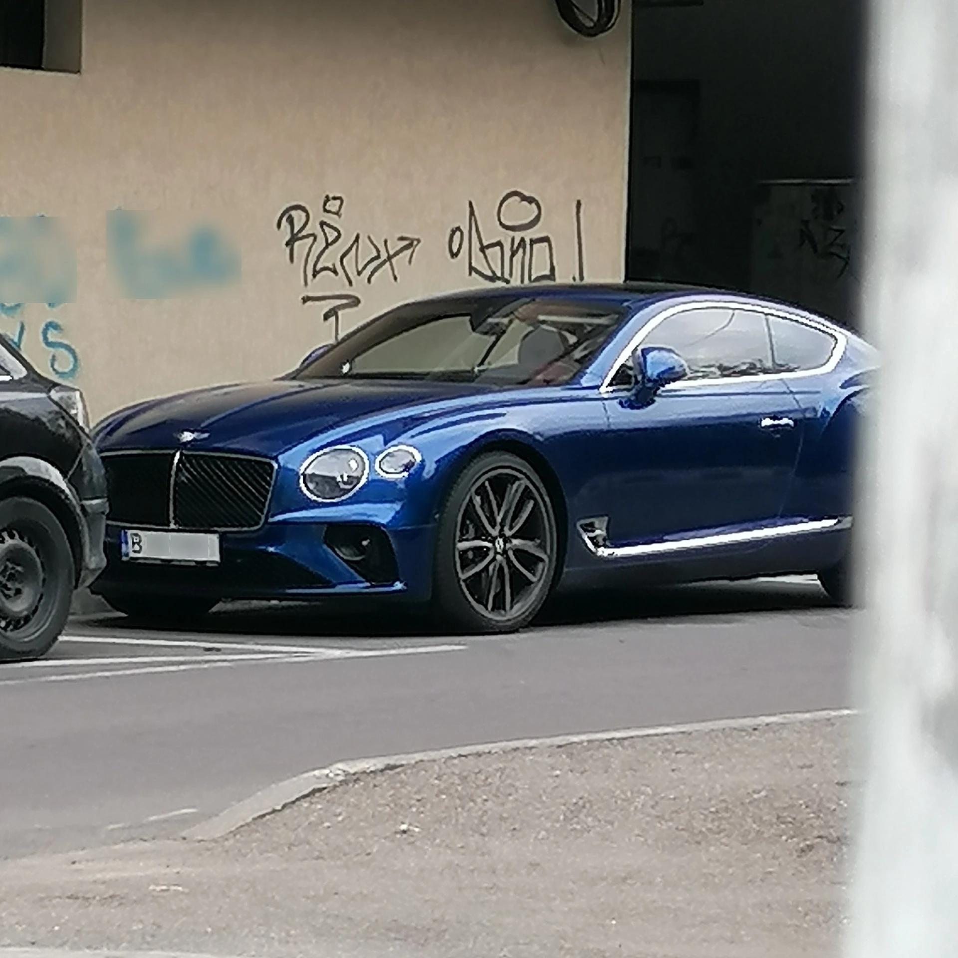 Bentley Continental GT spotted in Târgoviște, Romania