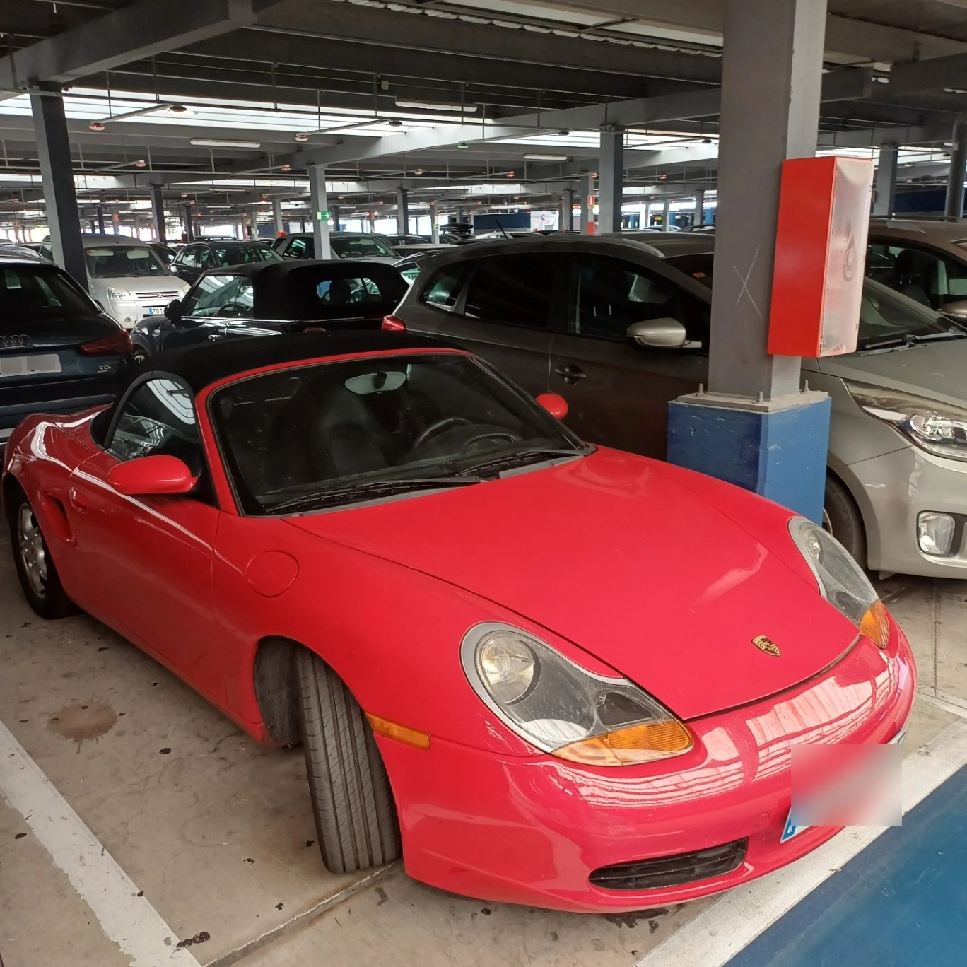 Porsche 986 Boxster spotted in Manises, España