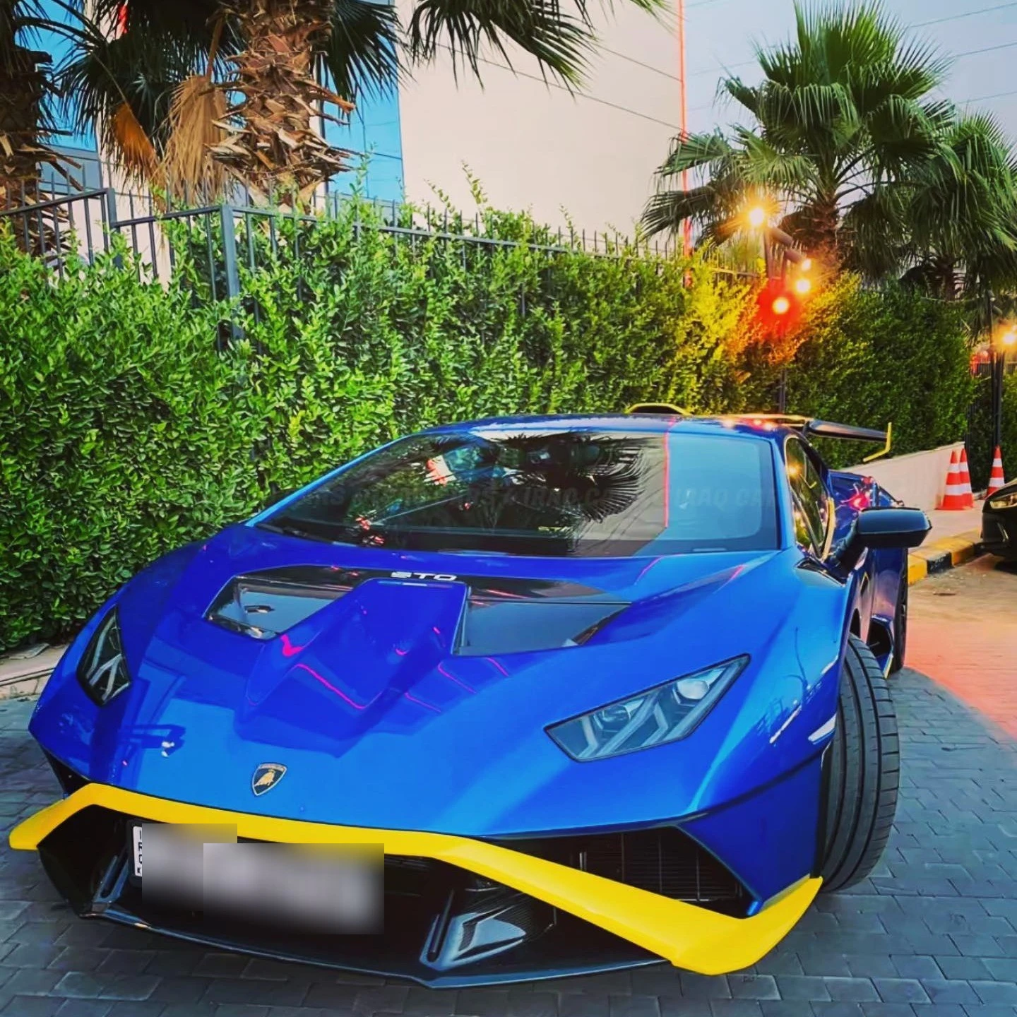 Lamborghini Huracán STO spotted in Basrah, Iraq