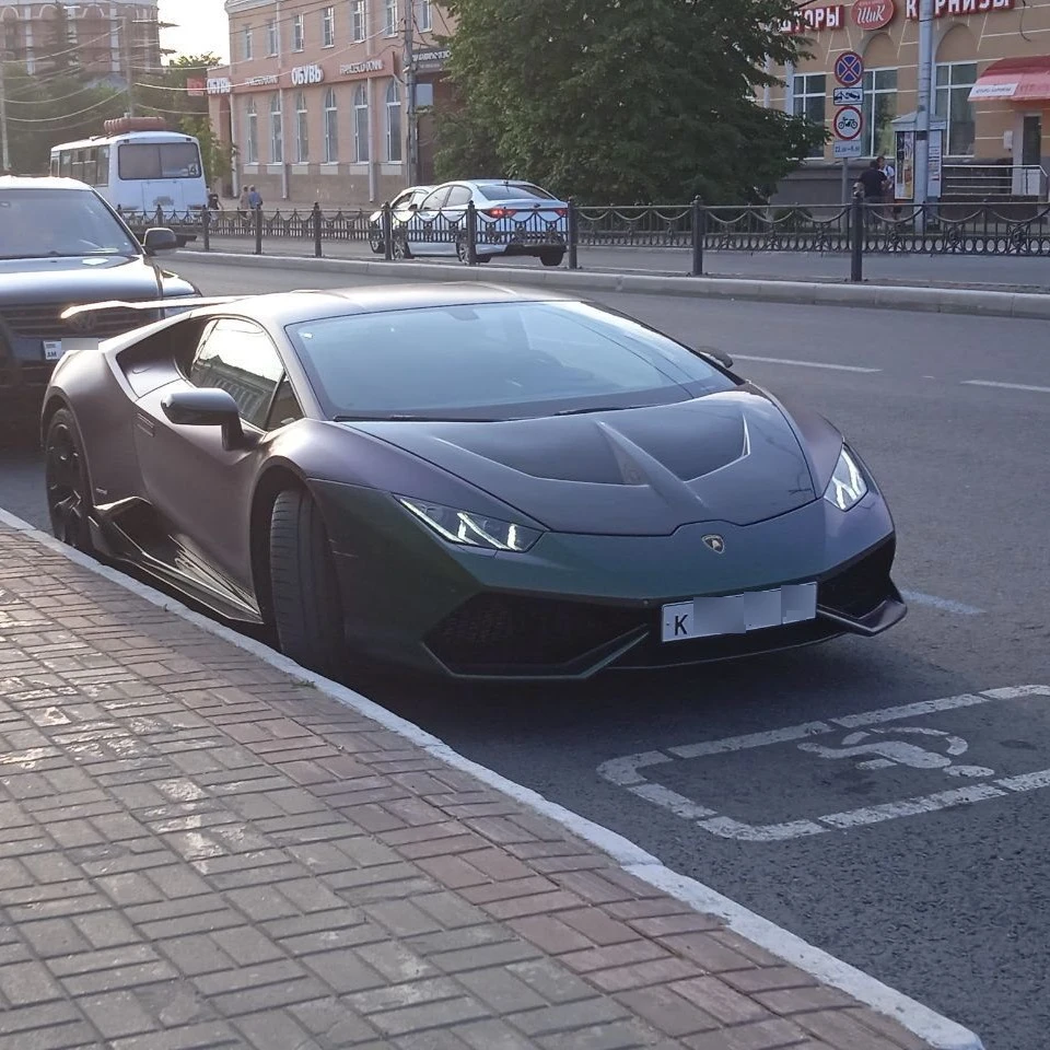 Lamborghini Huracán spotted in Калуга, Россия
