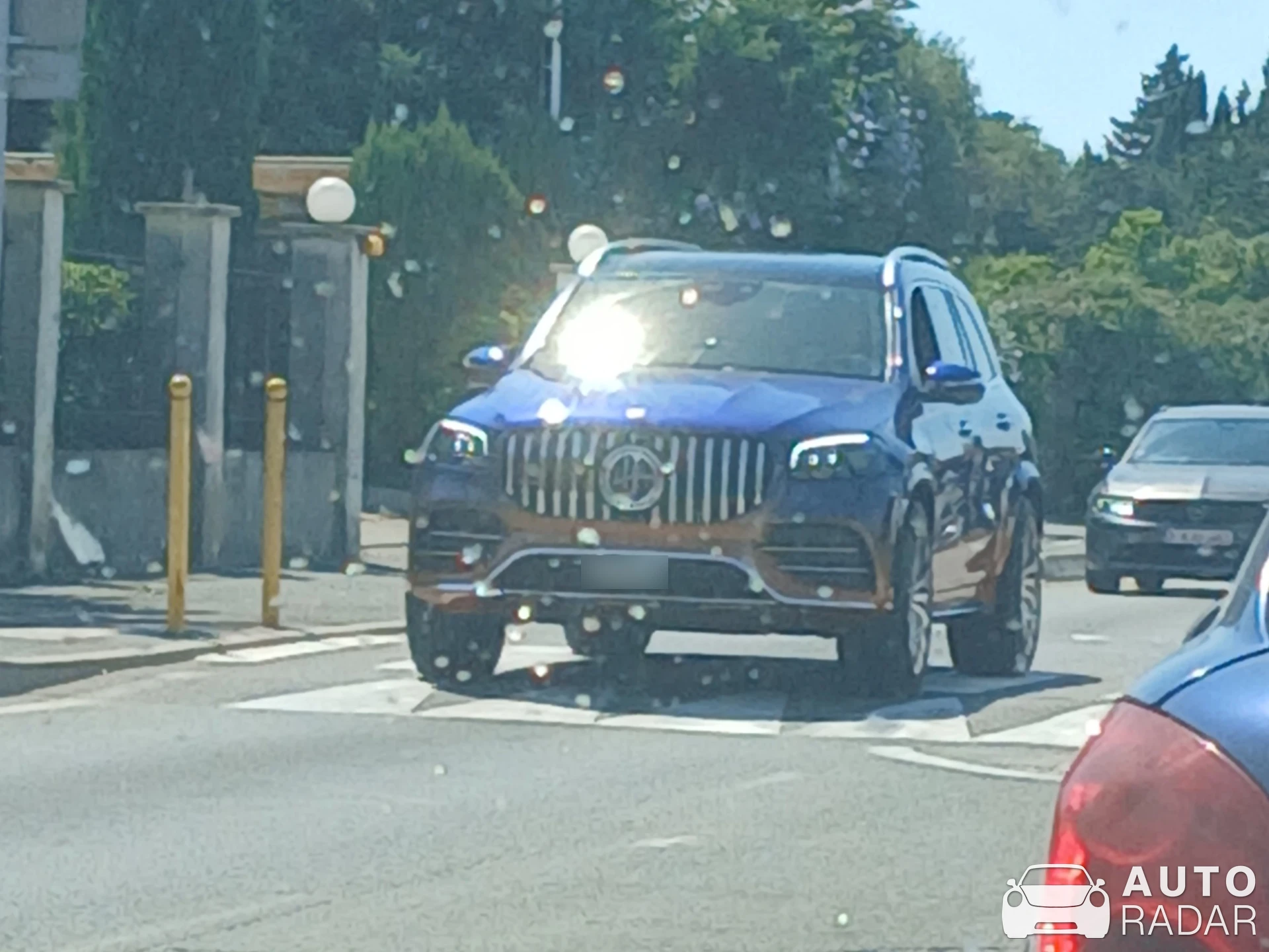 Mercedes-AMG GLS 63 X167 Hofele Design spotted in Gassin