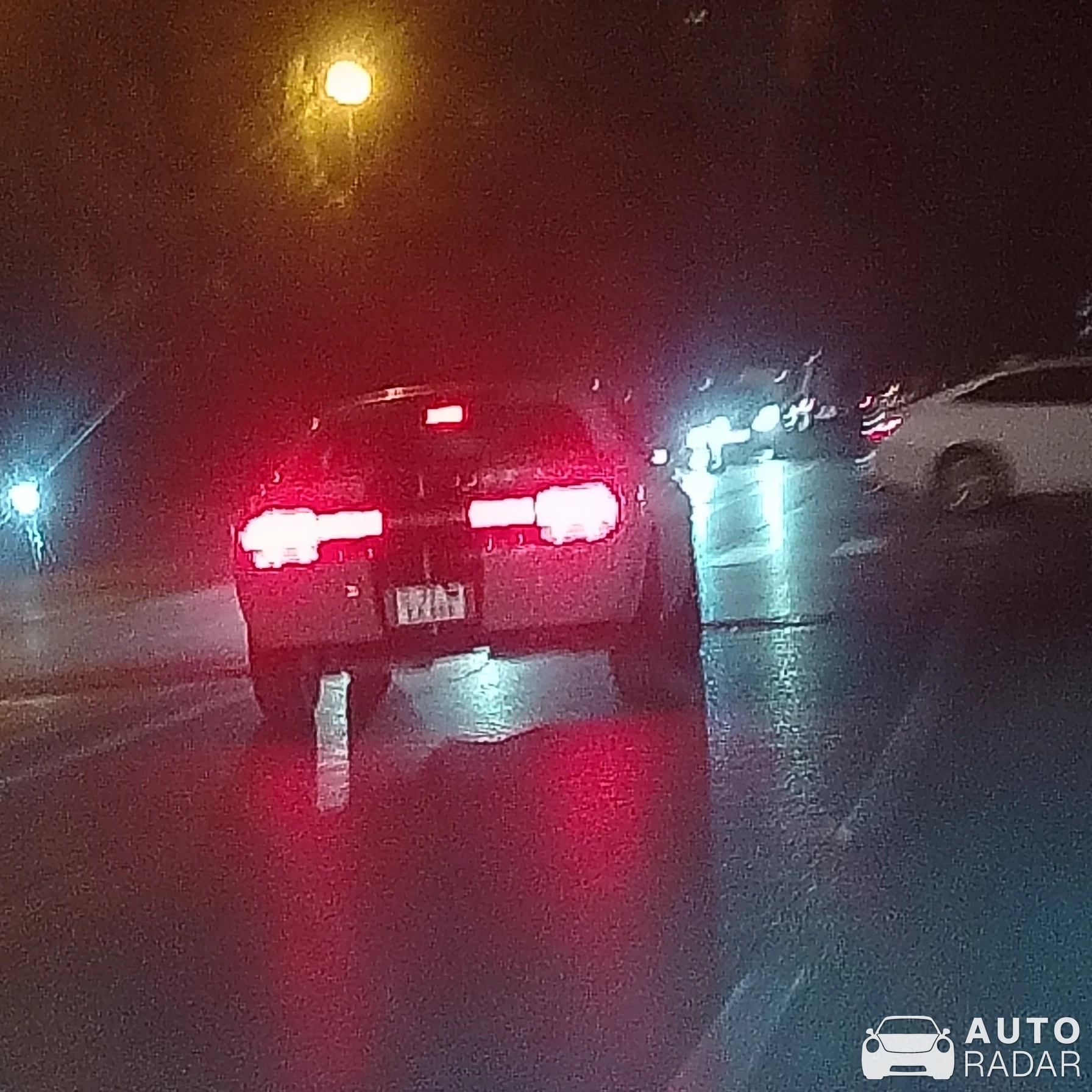 Dodge Challenger spotted in Bakı