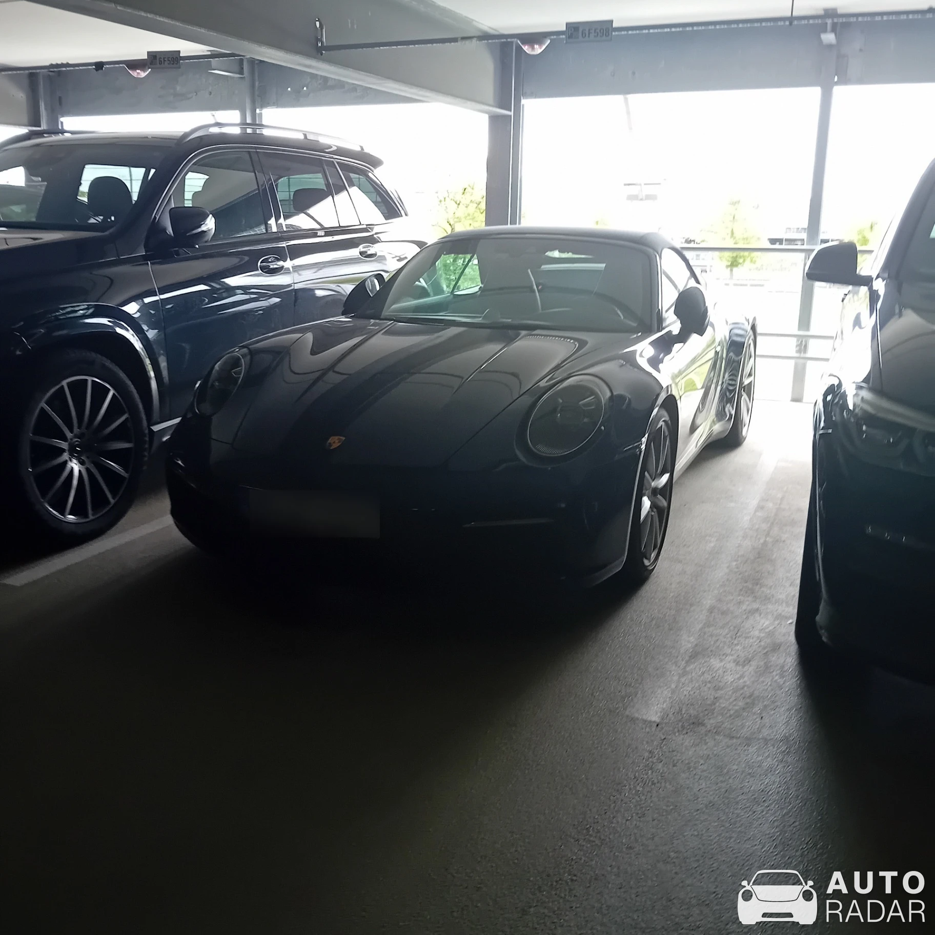 Porsche 992 Carrera Cabriolet MkI spotted in München-Flughafen, Germany