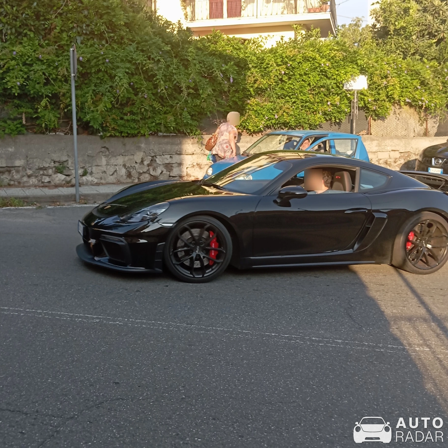 Porsche 718 Cayman GT4 spotted in Lamezia Terme, Italy