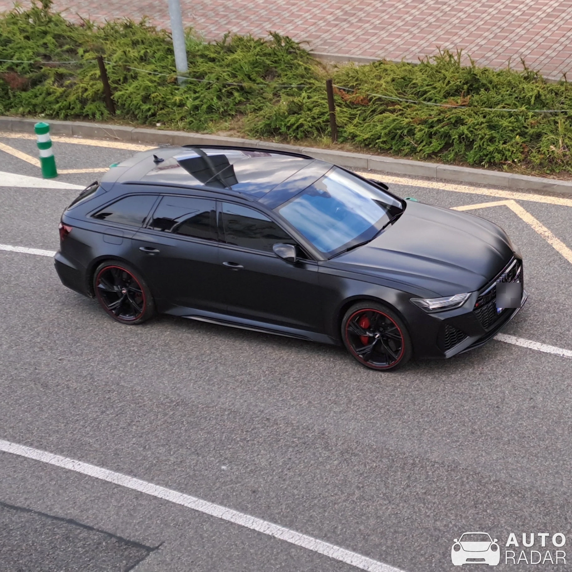 Audi RS6 Avant spotted in Čestlice, Czechia