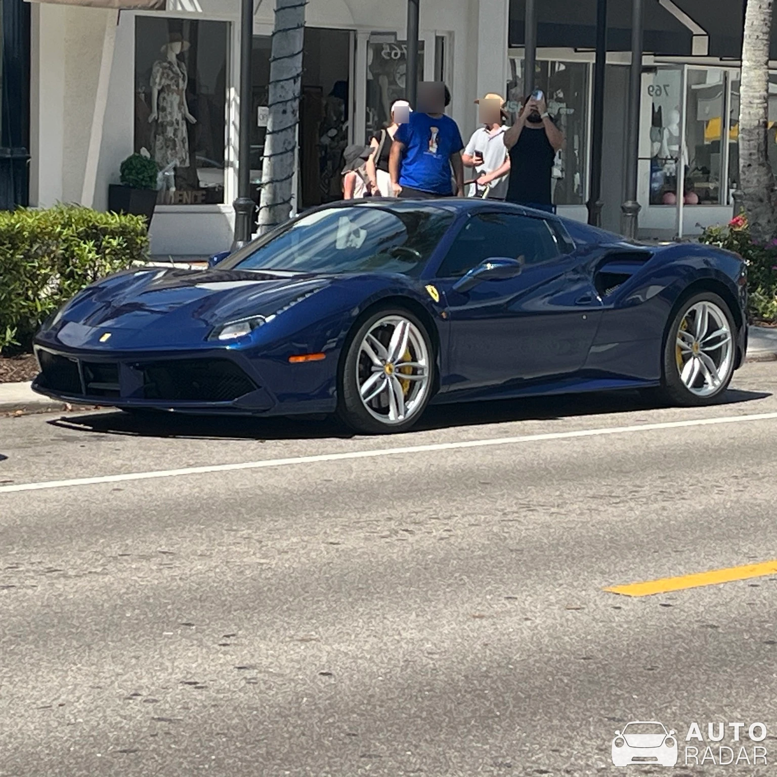 Ferrari 488 GTB spotted in Naples