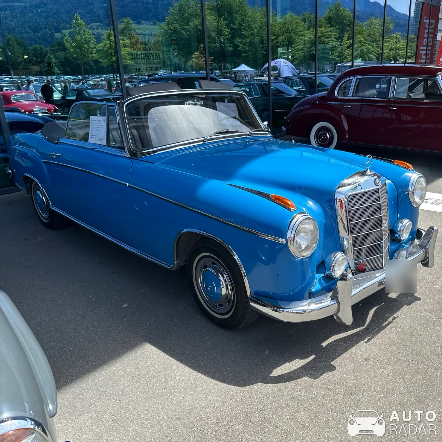 Mercedes-Benz 220 SE spotted in Luzern