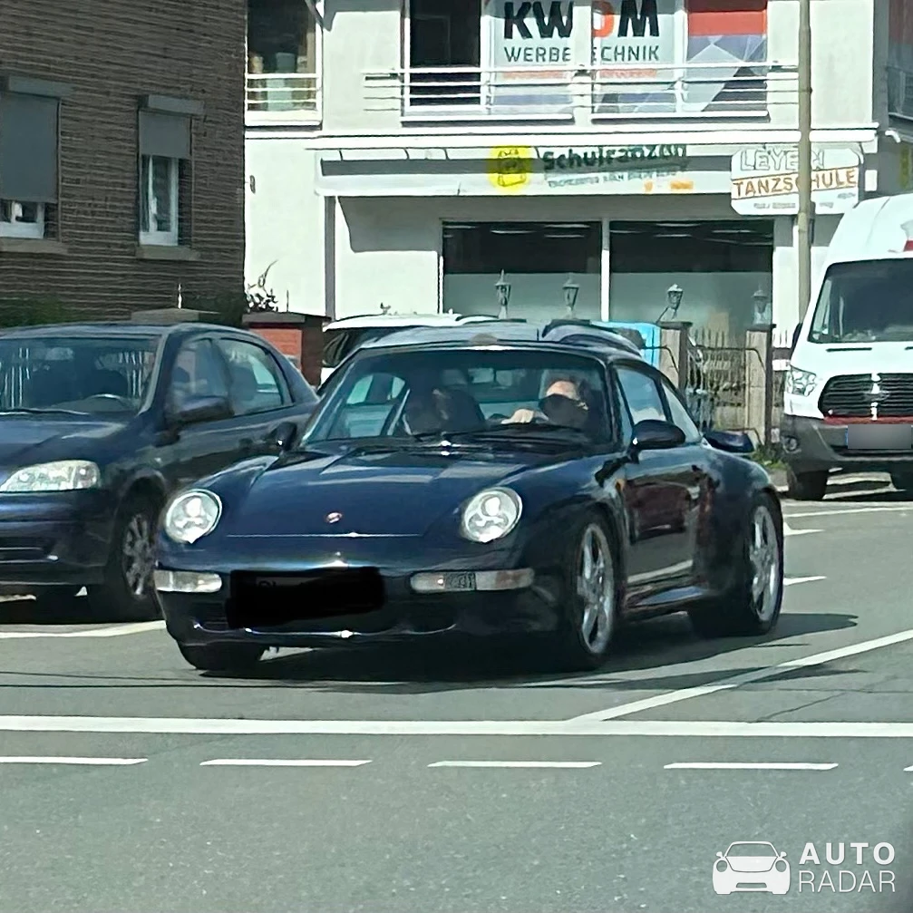 Porsche 993 Turbo spotted in Overath