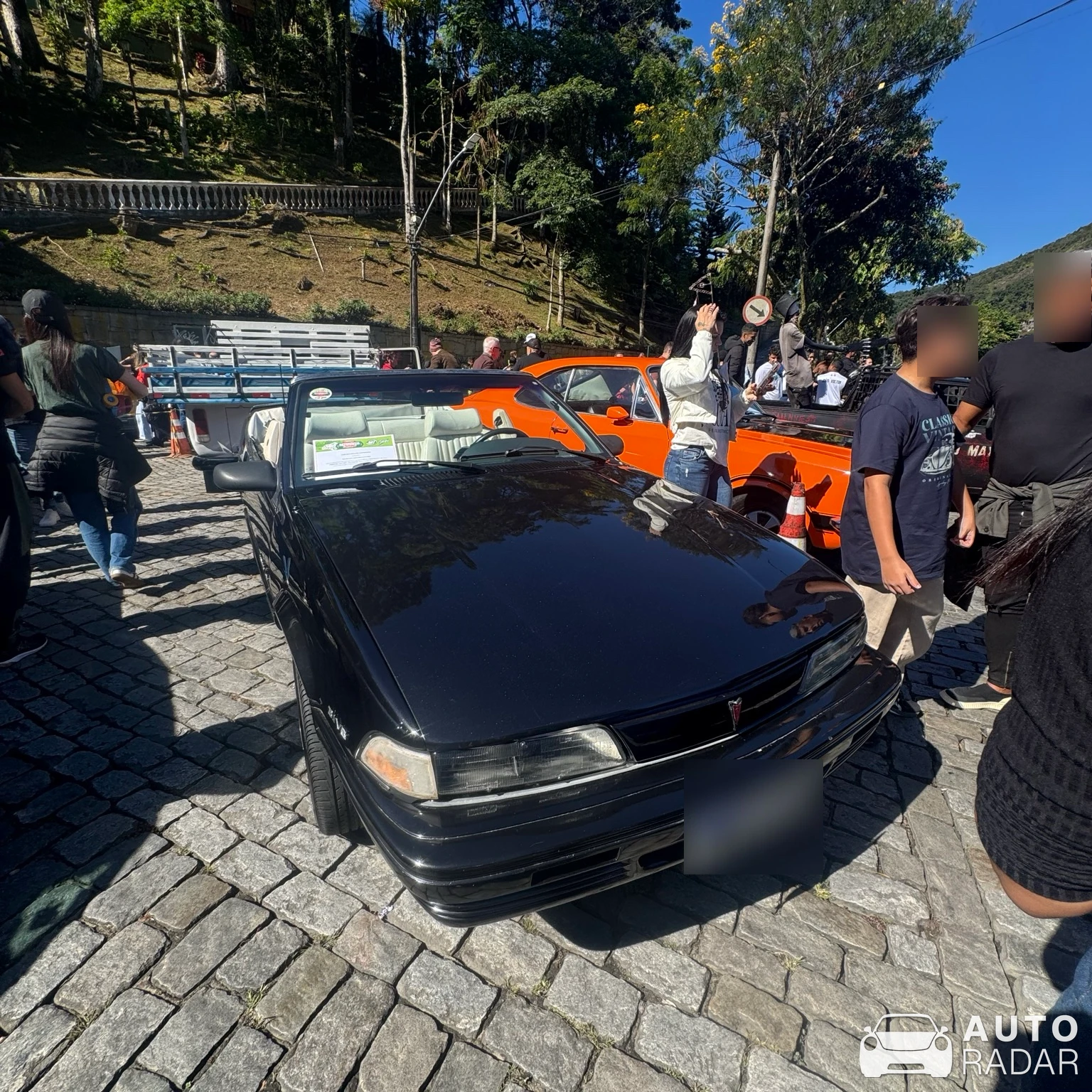 Pontiac Sunbird spotted in Petrópolis