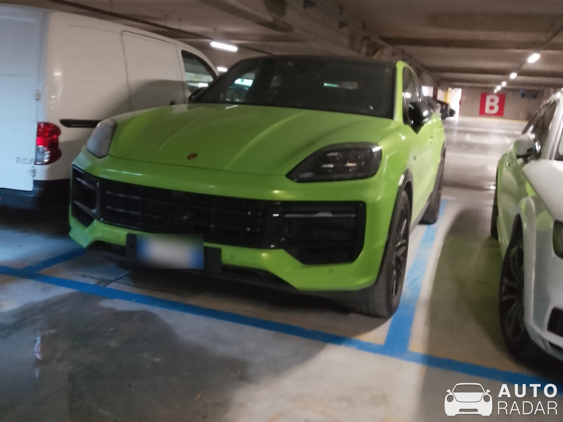 Porsche Cayenne spotted in Viareggio