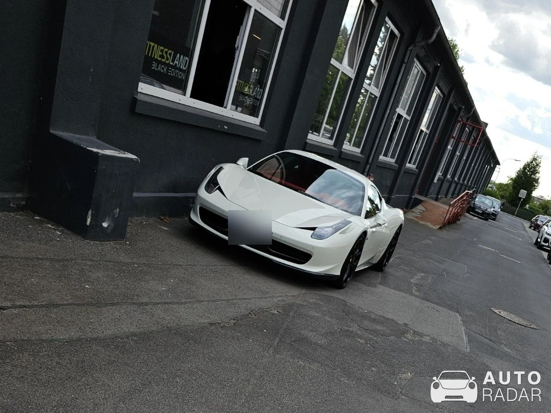 Ferrari 458 Italia spotted in Braunschweig
